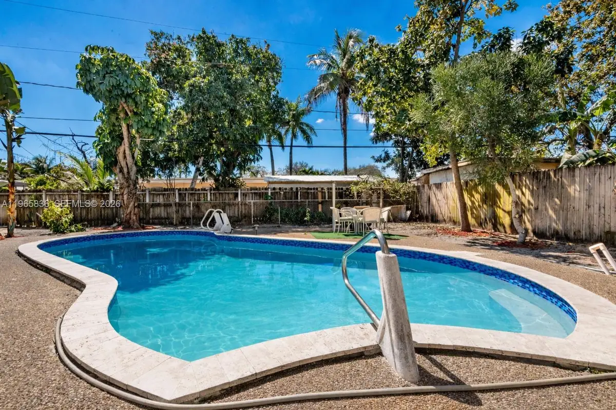 120 NE 175th St, Miami, FL 33162 - #1