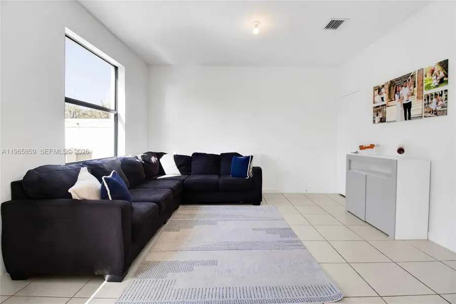 656 NW 203rd Ter, Miami Gardens, FL 33169 - #3