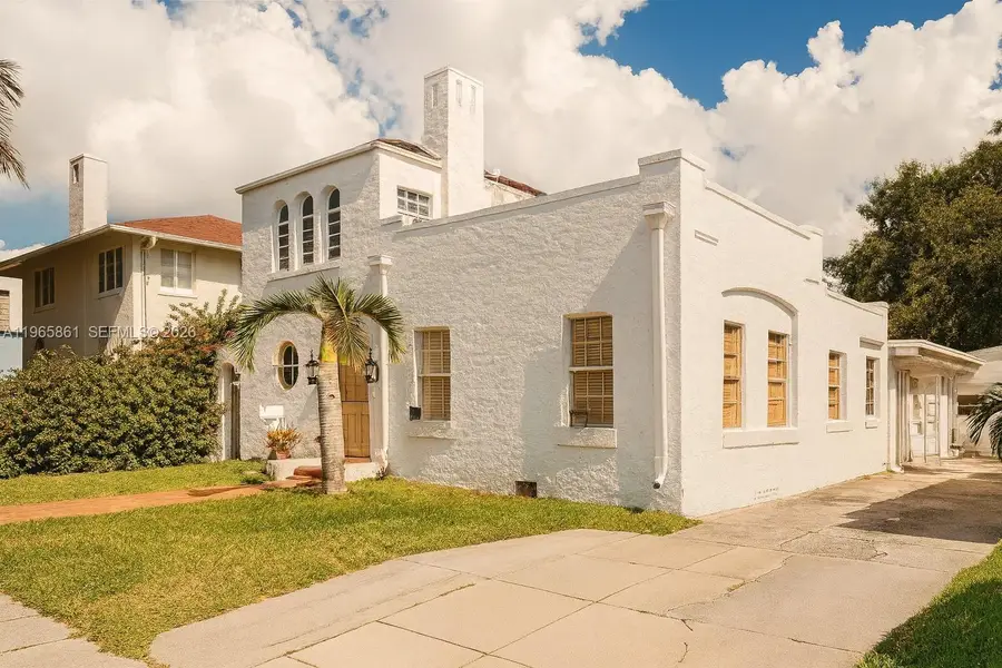 1545 NW 8th Ter, Miami, FL 33125 - #2