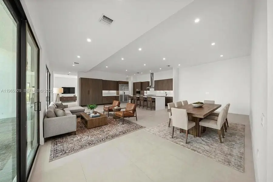 5718 W Ashwood Cir W, Hollywood, FL 33312 - #3