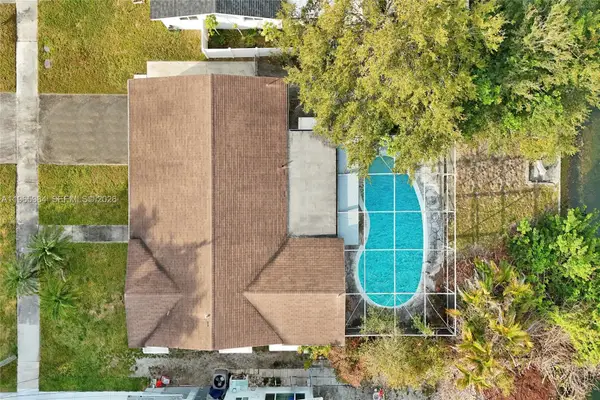 2005 N 31st Ave, Hollywood, FL 33021