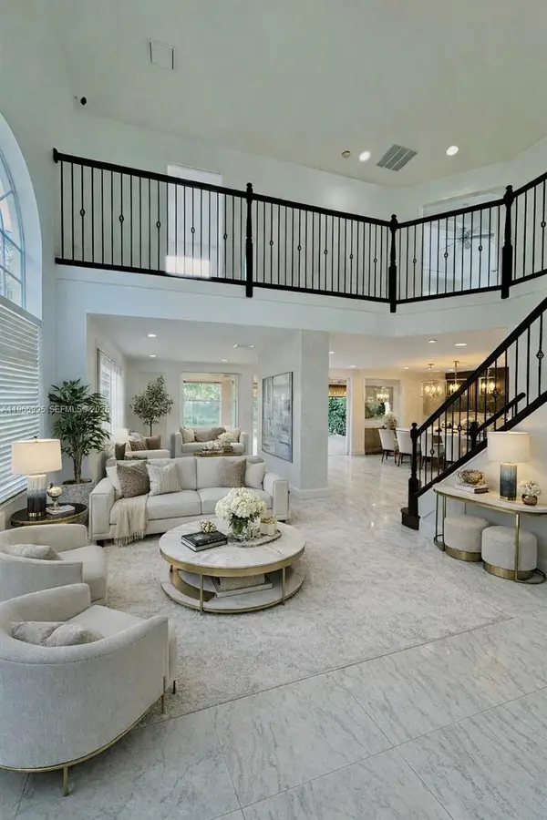 9083 Dupont Place, Wellington, FL 33414