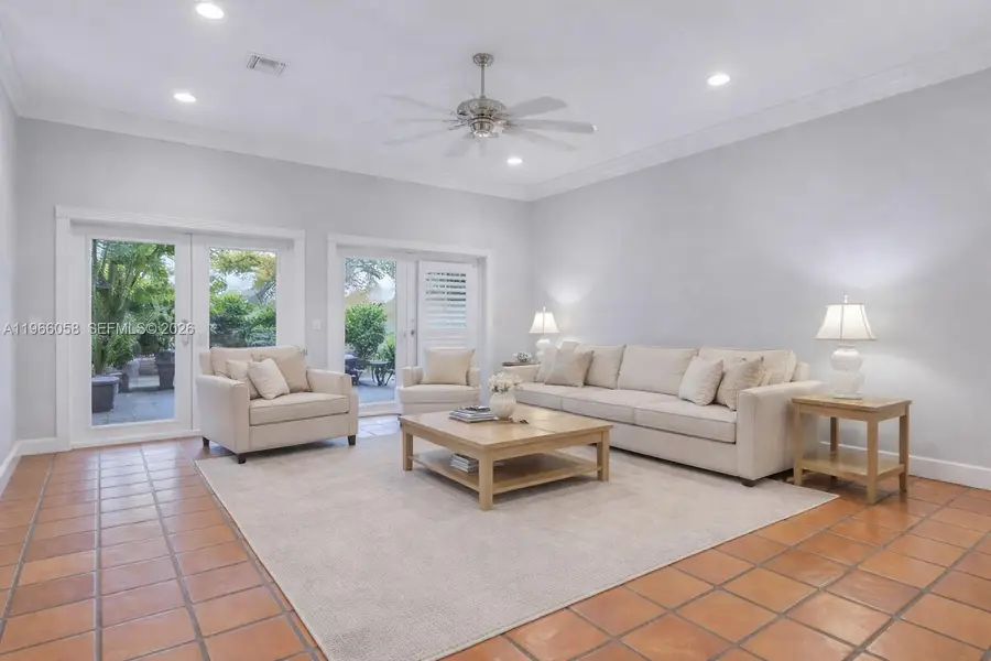 423 NE 23rd St, Wilton Manors, FL 33305 - #3