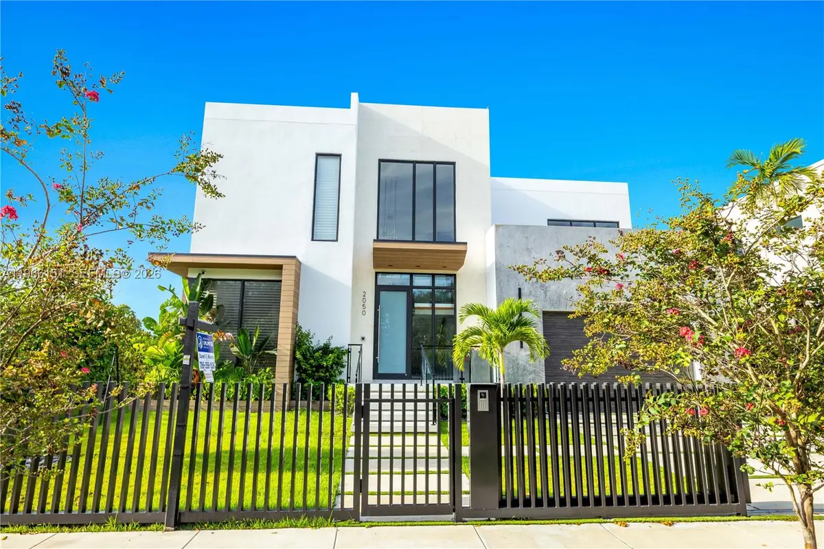 2050 S Hibiscus Dr, North Miami, FL 33181 - #1