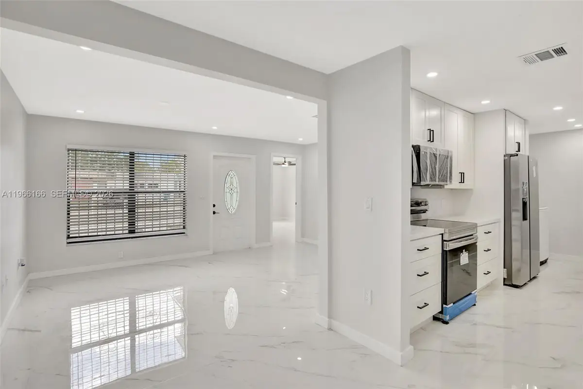 3916 NW 207th St Rd, Miami Gardens, FL 33055 - #1