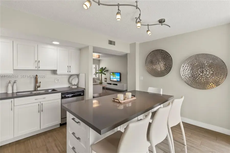 5130 Las Verdes Cir #107, Delray Beach, FL 33484 - #2