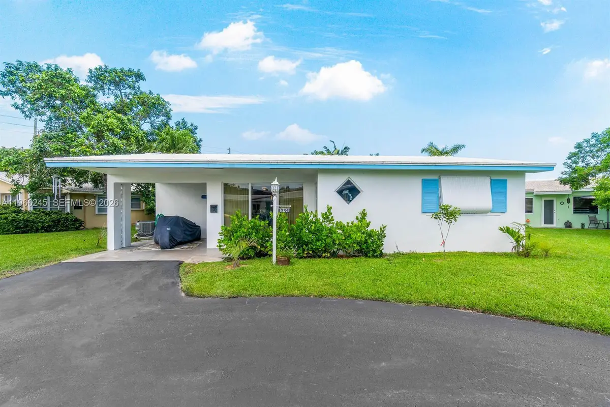 3201 Abbott Ln, Hollywood, FL 33021 - #1