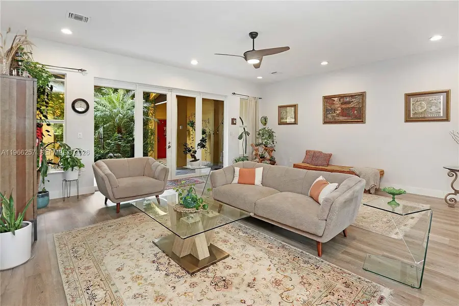 1619 Harrison St, Hollywood, FL 33020 - #2