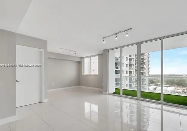 1871 NW S River Dr #1606, Miami, FL 33125 - #2