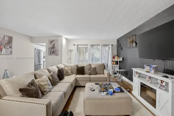 4141 NW 21st St #103, Lauderhill, FL 33313