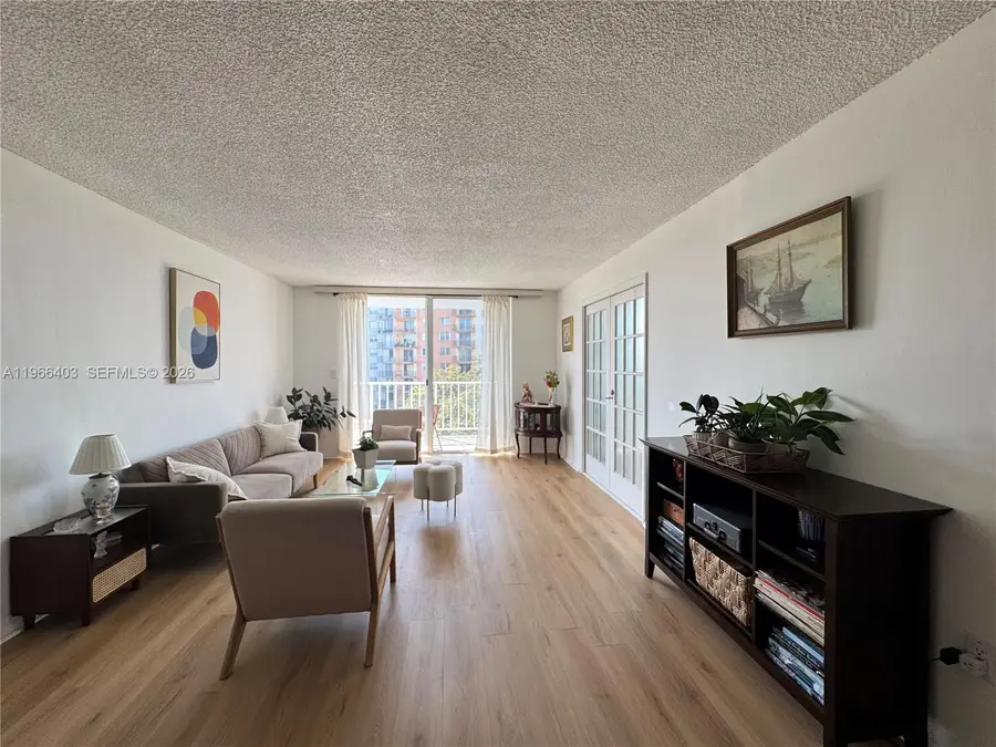 1470 NE 125th Ter #407, North Miami, FL 33161 - #3