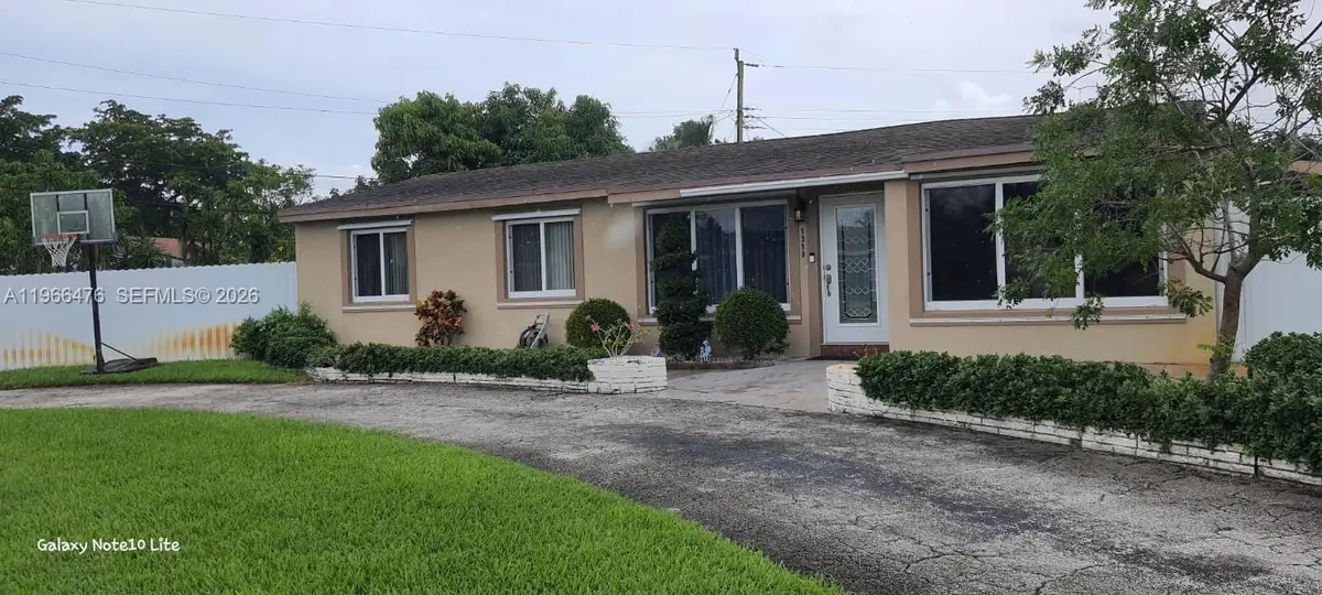 1318 SW 49th Ter, Fort Lauderdale, FL 33317 - #1
