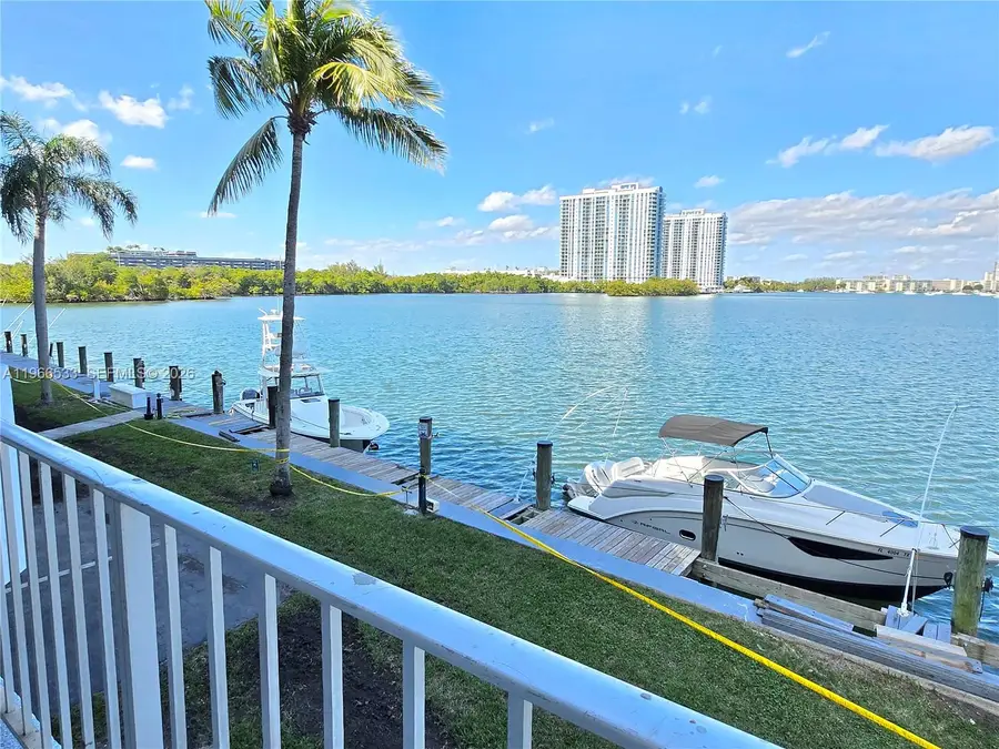 16546 NE 26th Ave #2B, North Miami Beach, FL 33160 - #2