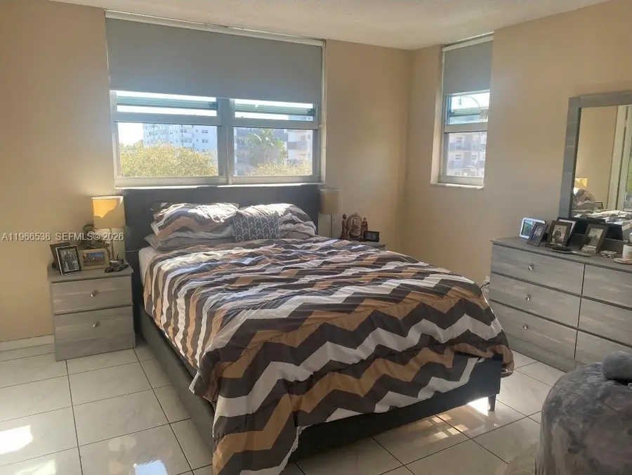 Address Withheld By Seller, Hollywood, FL 33020 - #2