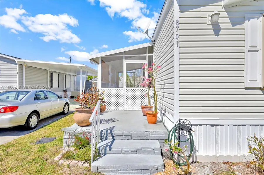 8701 SW 17th Ct, Davie, FL 33324 - #2