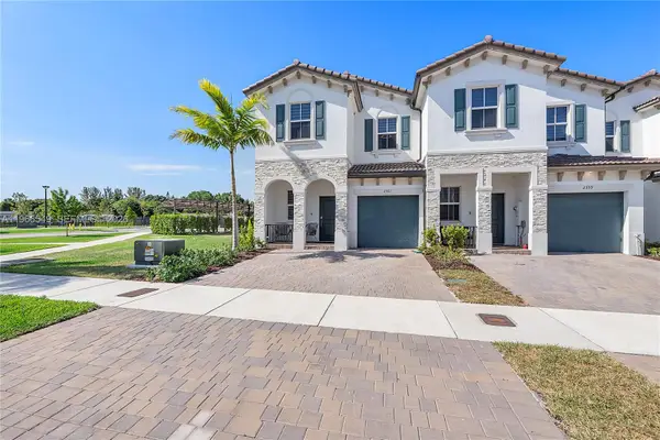 2361 NW 125th St, Miami, FL 33167