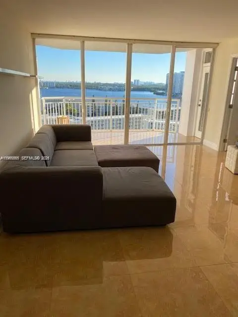 18031 Biscayne Blvd #1601, Aventura, FL 33160