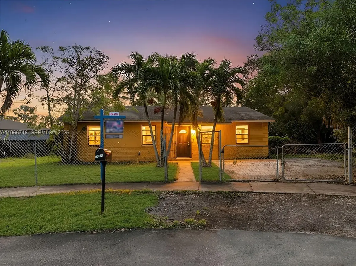 1664 SW 2nd Ct, Homestead, FL 33030 - #1