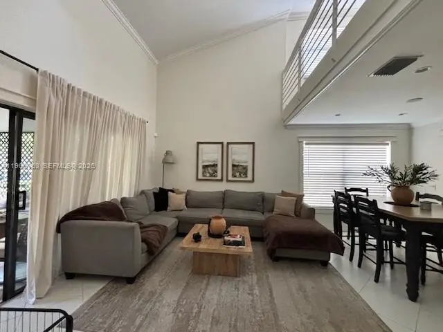 6183 Pine Tree Ln Unit B, Tamarac, FL 33319 - #3