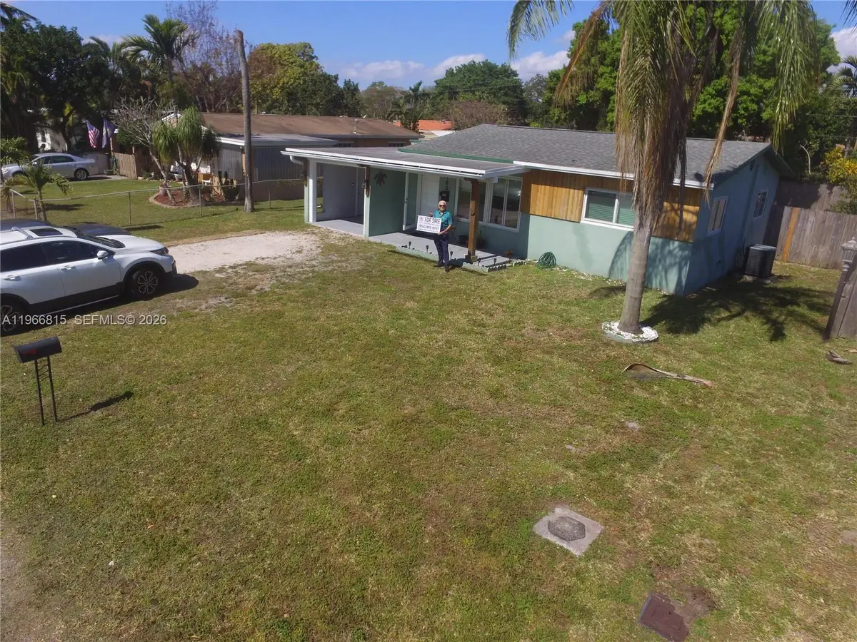 2765 SW 47th St, Dania Beach, FL 33312 - #1