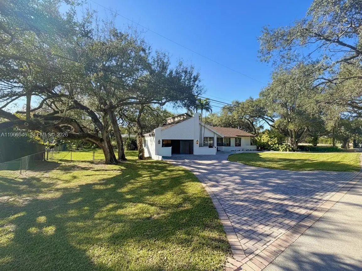 5950 SW 32nd Ter, Hollywood, FL 33312 - #1