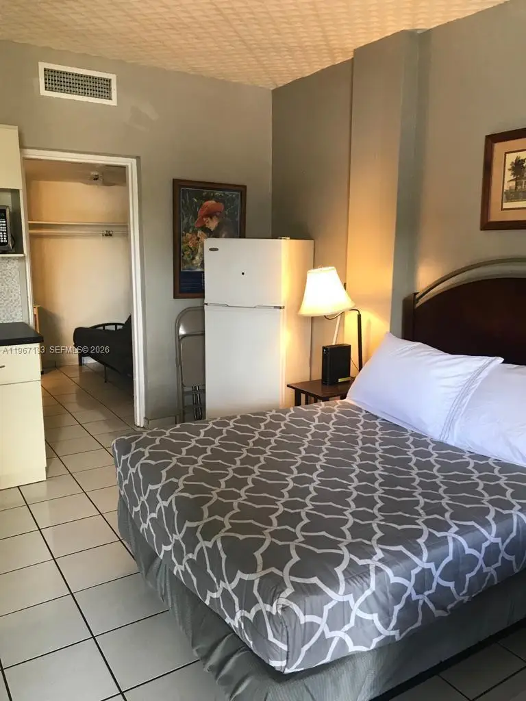 26 Diplomat Pkwy #2233, Hallandale Beach, FL 33009 - #1