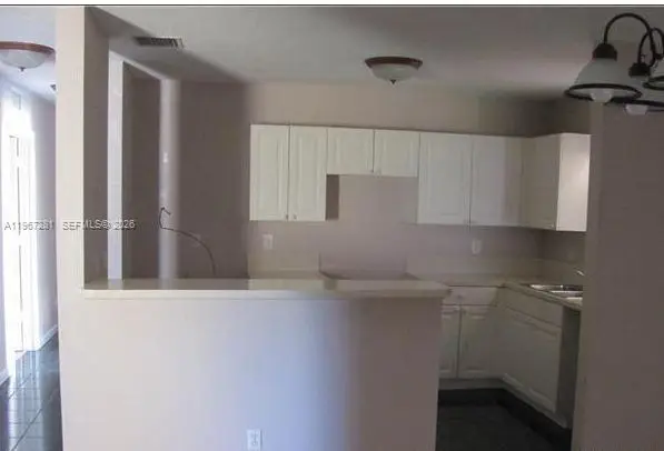 1050 NW 4th St, Boynton Beach, FL 33435 - #3