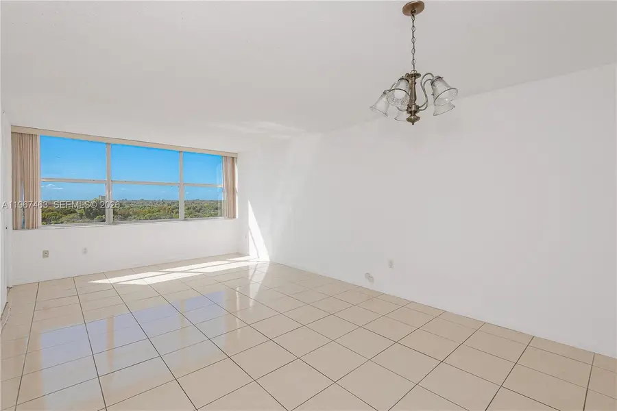 1200 NE Miami Gardens Dr #905W, Miami, FL 33179 - #2