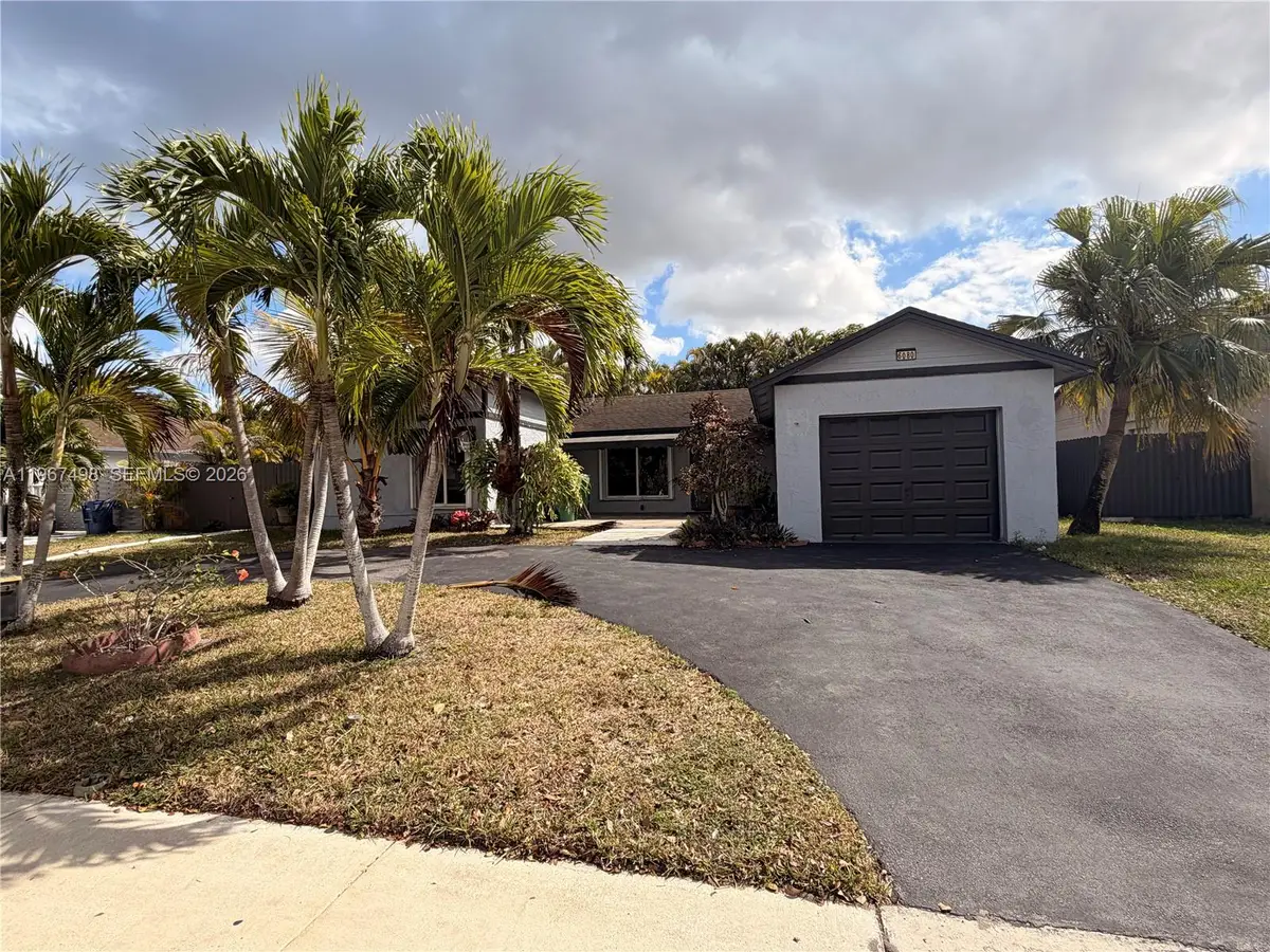 6080 NW 199th St, Hialeah, FL 33015 - #1