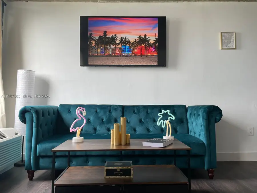 710 Washington Ave #503, Miami Beach, FL 33139 - #2