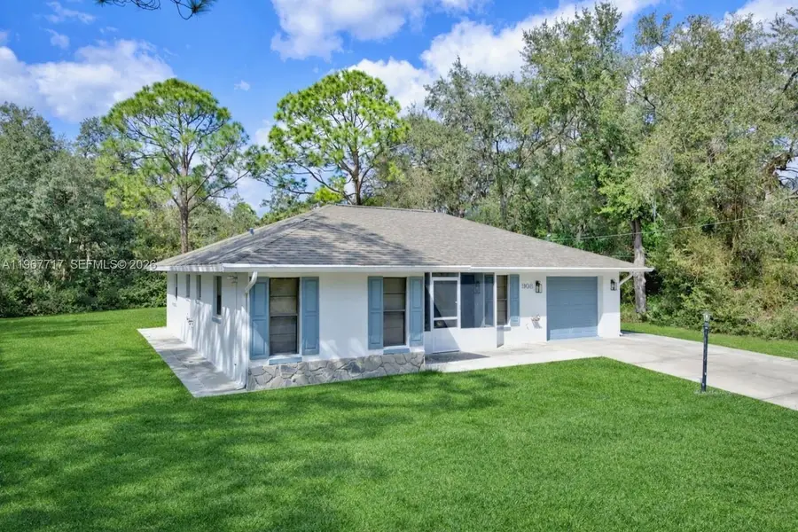 908 Primrose St, Lake Placid, FL 33852 - #2