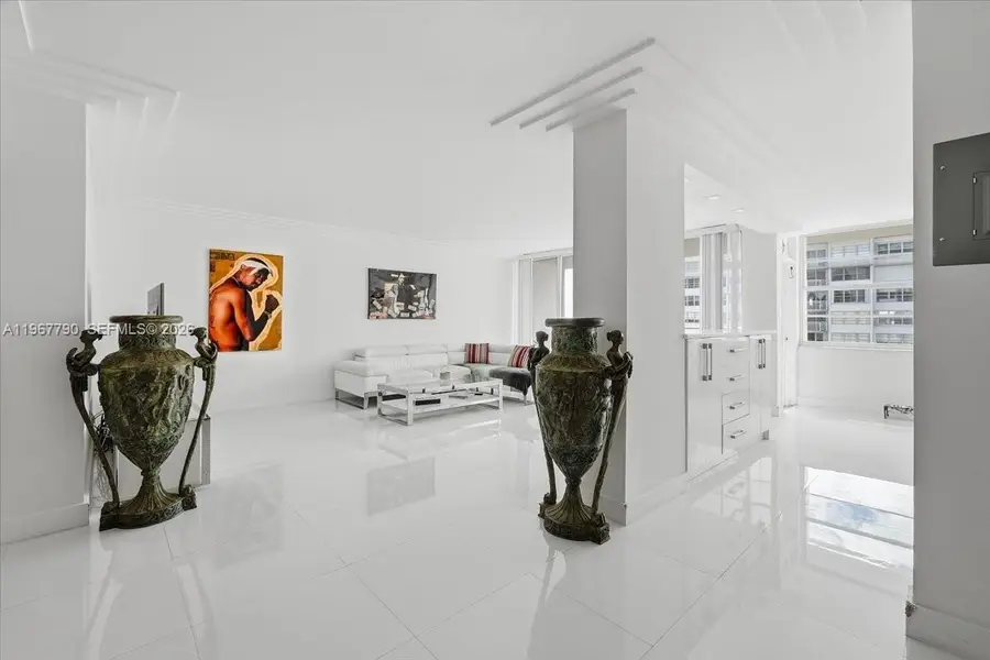 18051 Biscayne Blvd #1701, Aventura, FL 33160 - #2