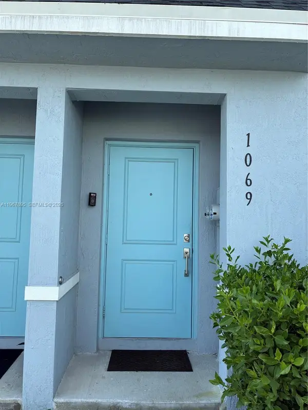 1069 NW 4th Ter, Florida City, FL 33034