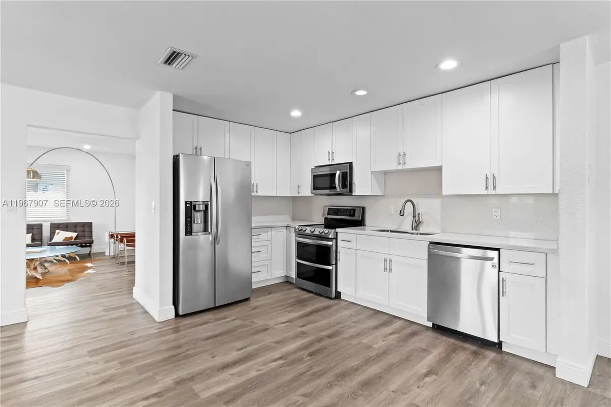 10360 SW 24th St, Miami, FL 33165 - #1