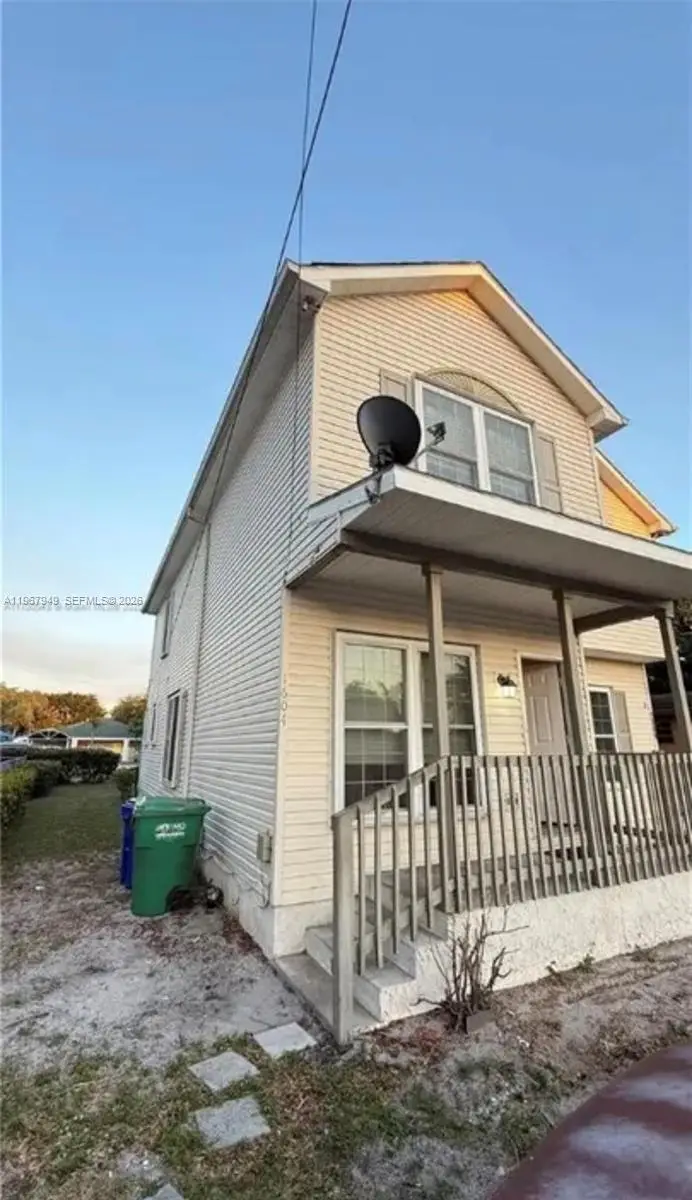 1604 SW 44th Ave, Fort Lauderdale, FL 33317 - #2