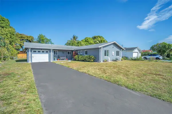 4401 NW 14th St, Lauderhill, FL 33313