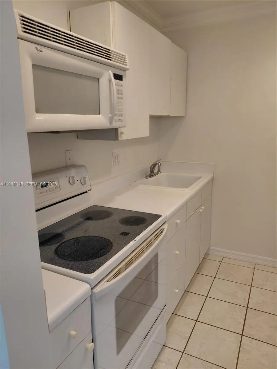 731 Hummingbird Way #10, North Palm Beach, FL 33408 - #3