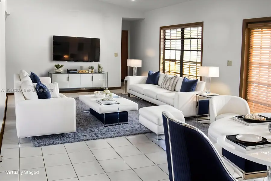 20040 E Oakmont Dr, Hialeah, FL 33015 - #3