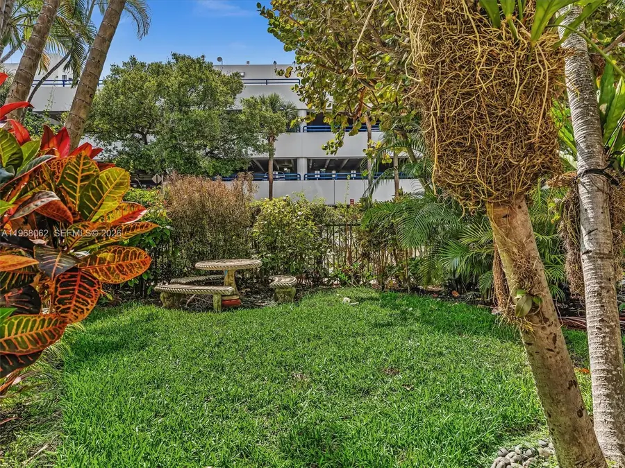 503 12th St #5, Miami Beach, FL 33139 - #3