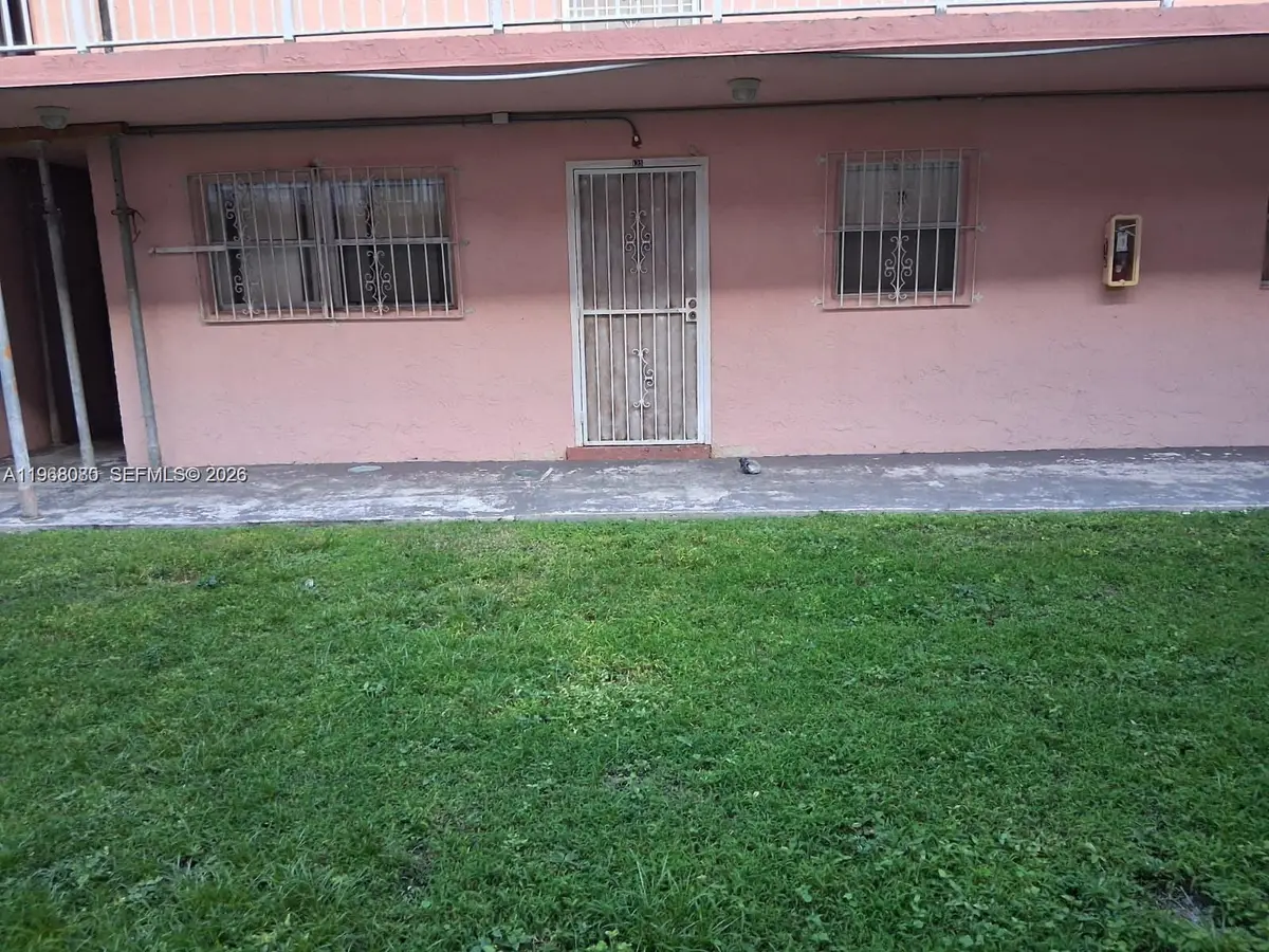 19761 SW 114th Ave #236, Miami, FL 33157 - #1