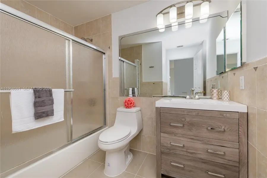 5132 NW 106th Ave, Doral, FL 33178 - #2