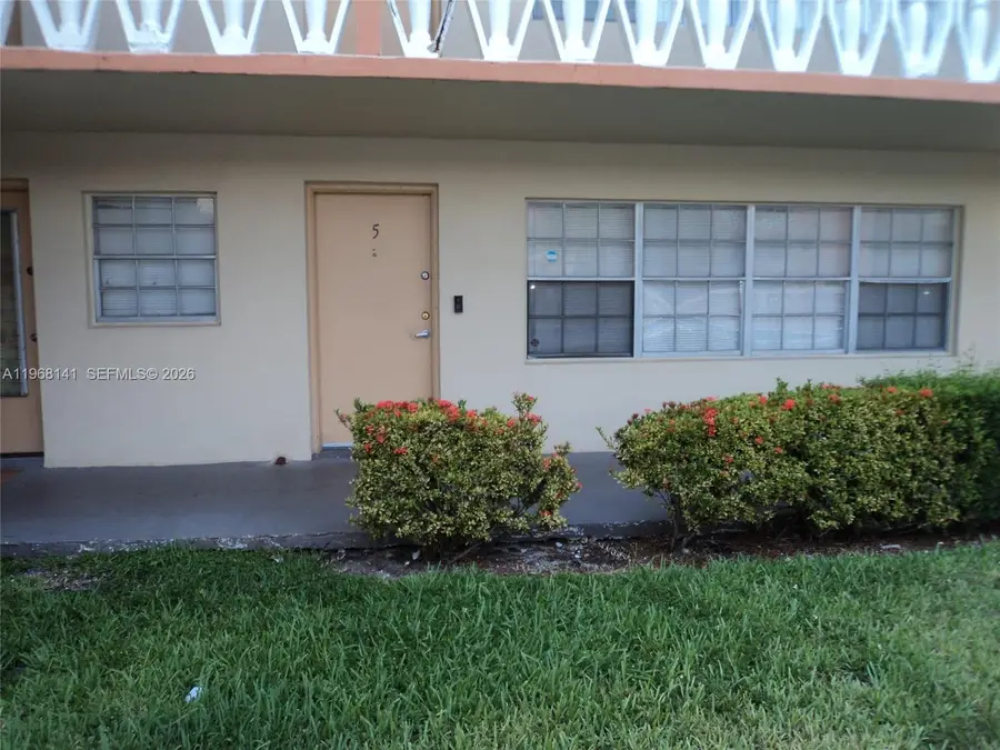 11855 NE 19th Dr #5, North Miami, FL 33181 - #2