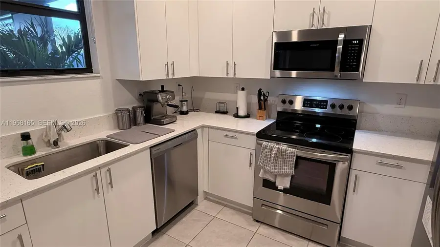 11909 SW 247th Ter, Homestead, FL 33032 - #2