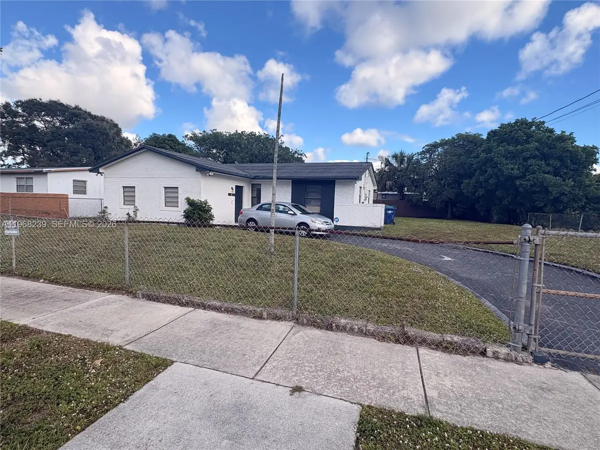410 NW 34th Ave, Lauderhill, FL 33311 - #1