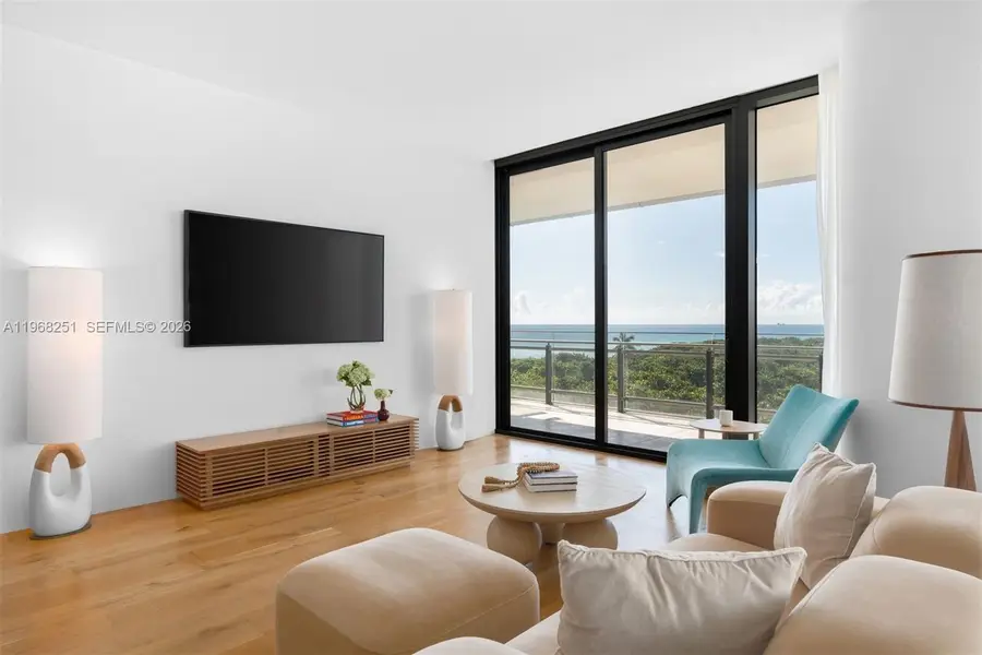 8701 Collins Ave #606, Miami Beach, FL 33154 - #2