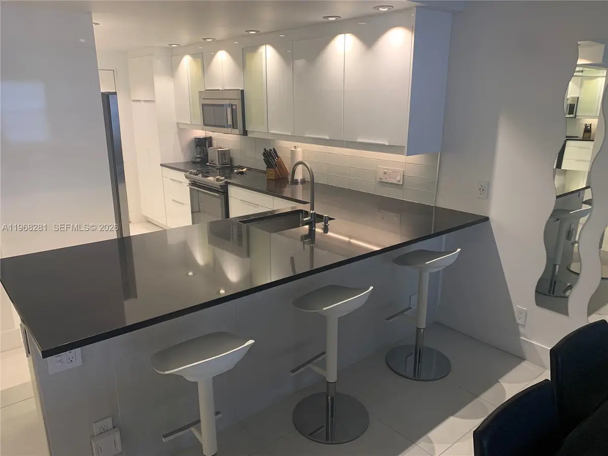 2326 S Cypress Bend Dr #221, Pompano Beach, FL 33069 - #1