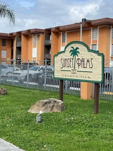 9417 SW 76th St #X15, Miami, FL 33173 - #1