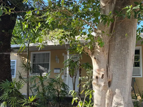 4729 SW 4th St, Miami, FL 33134