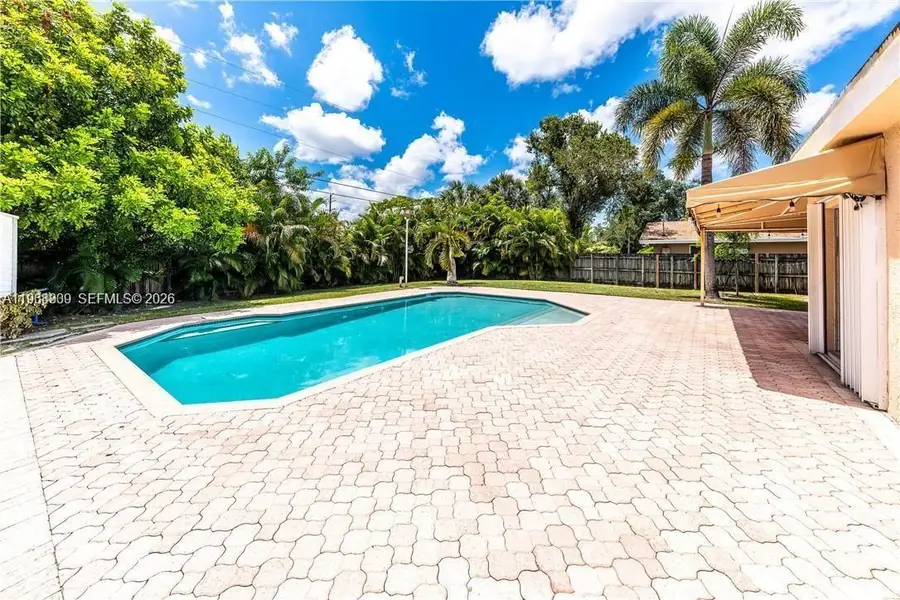 2271 SW 30th Ter, Fort Lauderdale, FL 33312 - #3