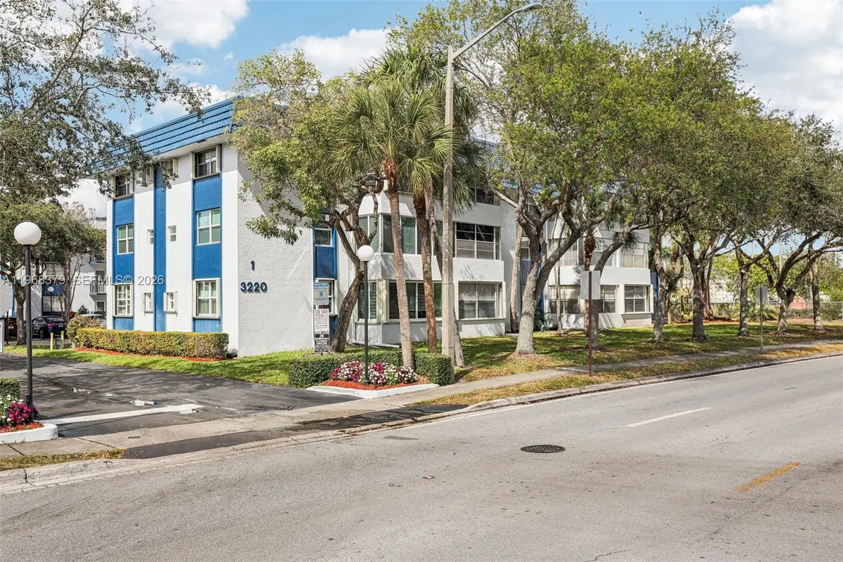 3220 Holiday Springs Blvd #1-102, Margate, FL 33063 - #1